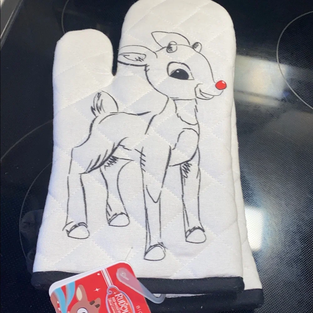 Bioworld Rudolph The Red‎ Nose Reindeer Oven Mitts Set Black and White NWT